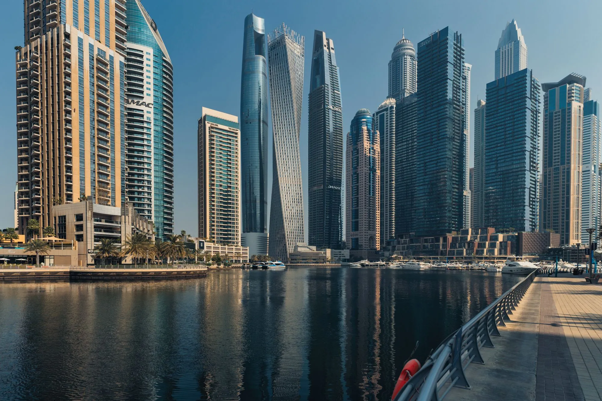 DMCC. Firmengründung in den VAE